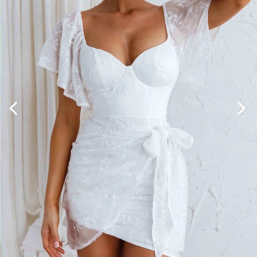 Aphrodite Molded Bust Angel Sleeve Wrap Dress Embroidered White